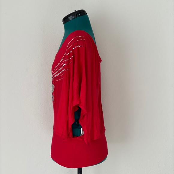 SOLD Stunning red and silver sequin comfy blouse - Picture 4 of 8